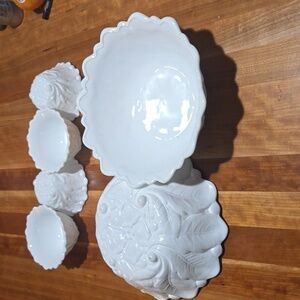 milk glass bowls set